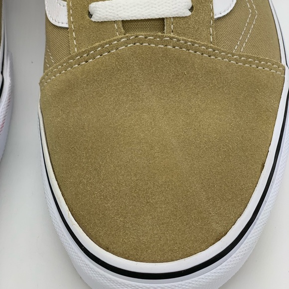 Old SKOOL - Picture 3 of 10